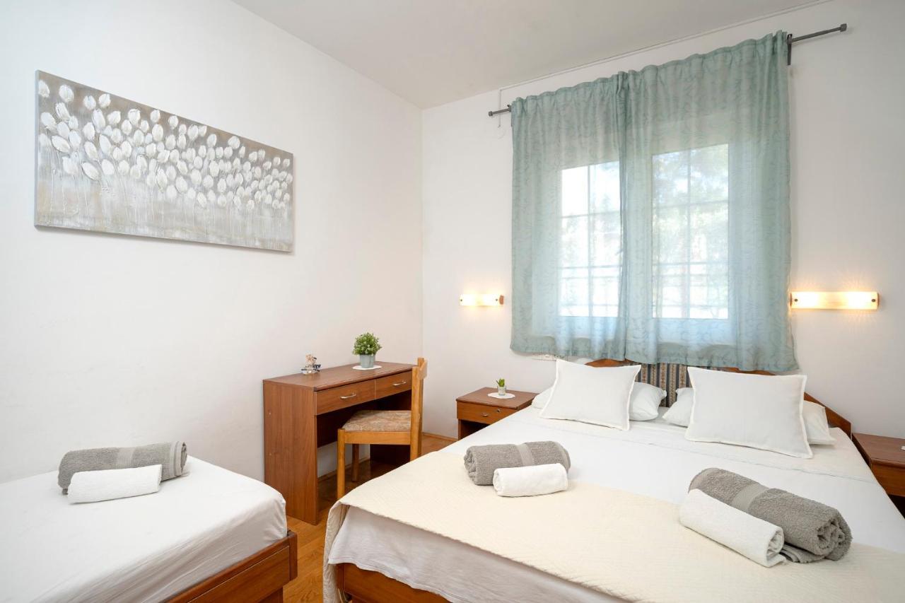 Apartment Nela Kalina Jelsa (Hvar) Exterior foto